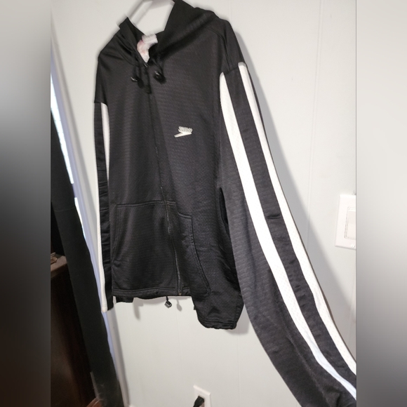 Speedo Black And White Zip Jacket - Picture 8 of 14